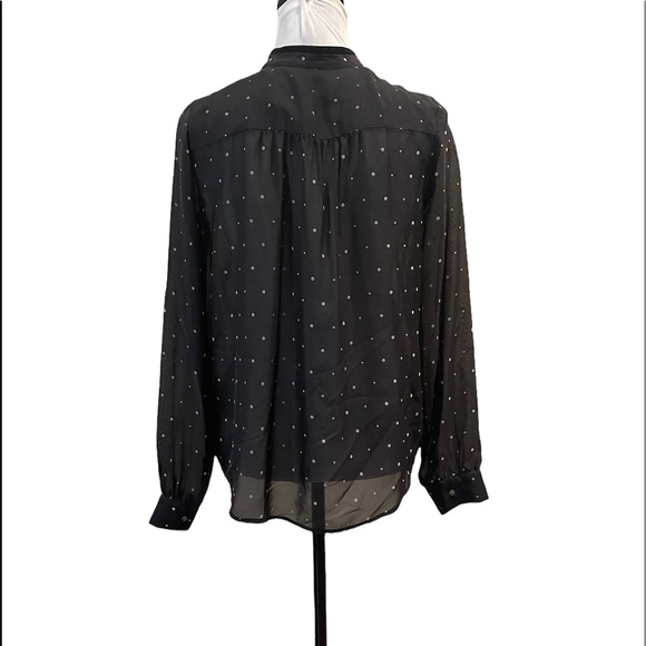 Club Monaco 100% silk shear black polka dot button front long sleeve size medium - Picture 5 of 9